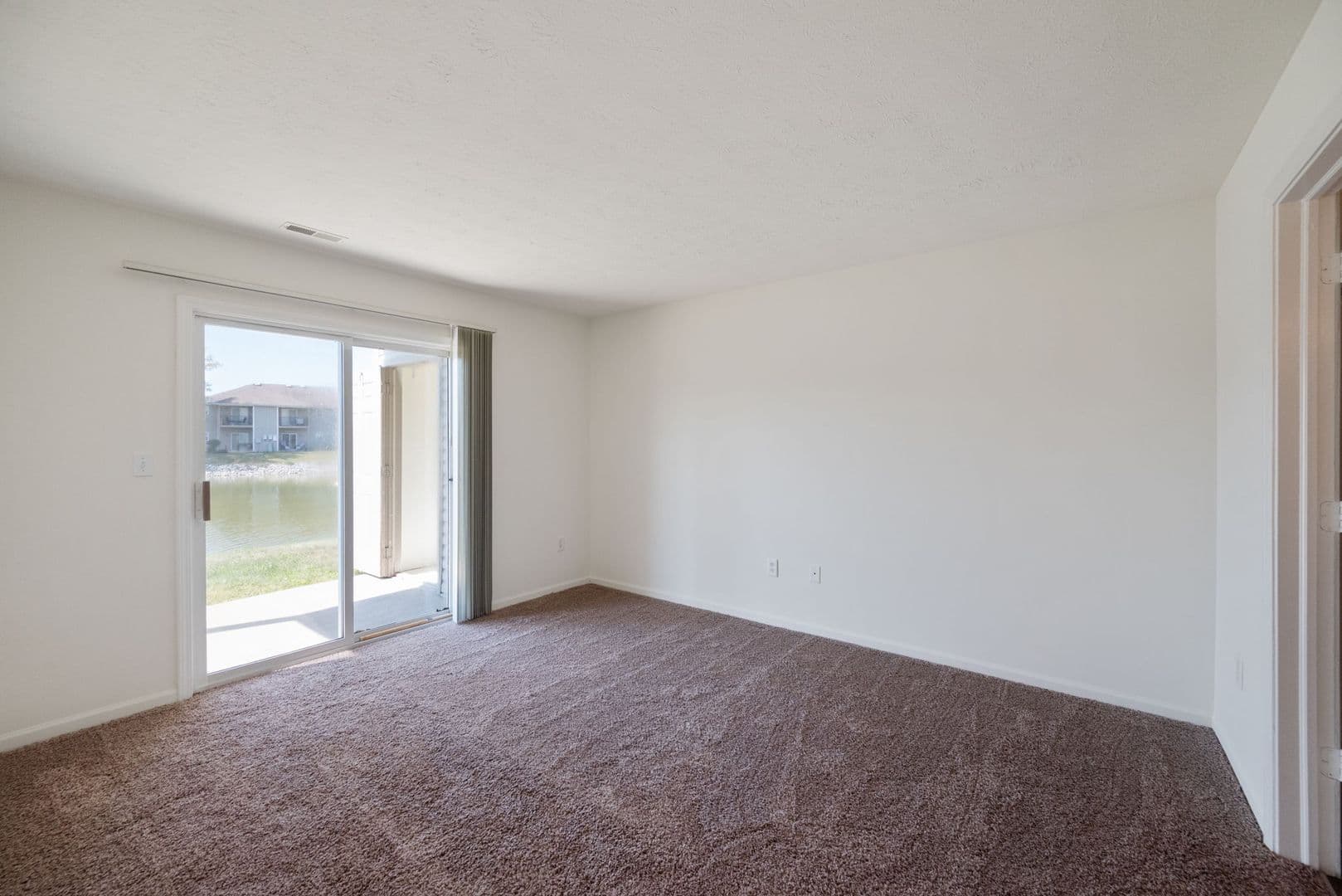 Crawfordsville House: 102 Aspen Drive