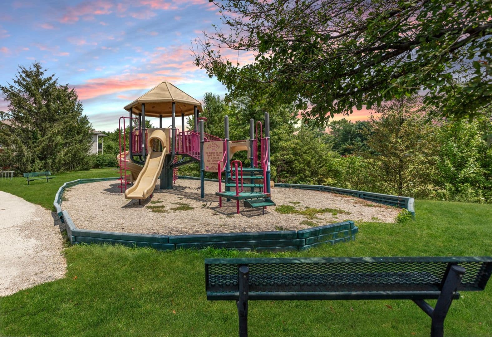 Crawfordsville House: 103 Aspen Dr