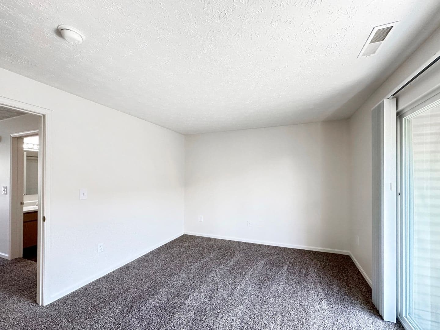 Adrian House: 172 Sand Creek Highway