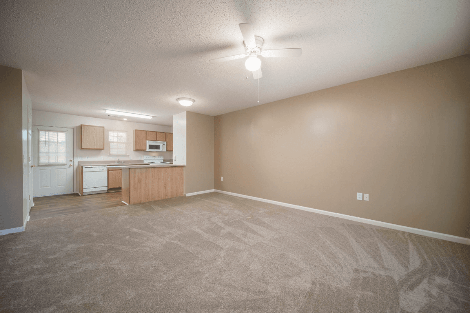 Athens House: 17962 Arrowhead Dr