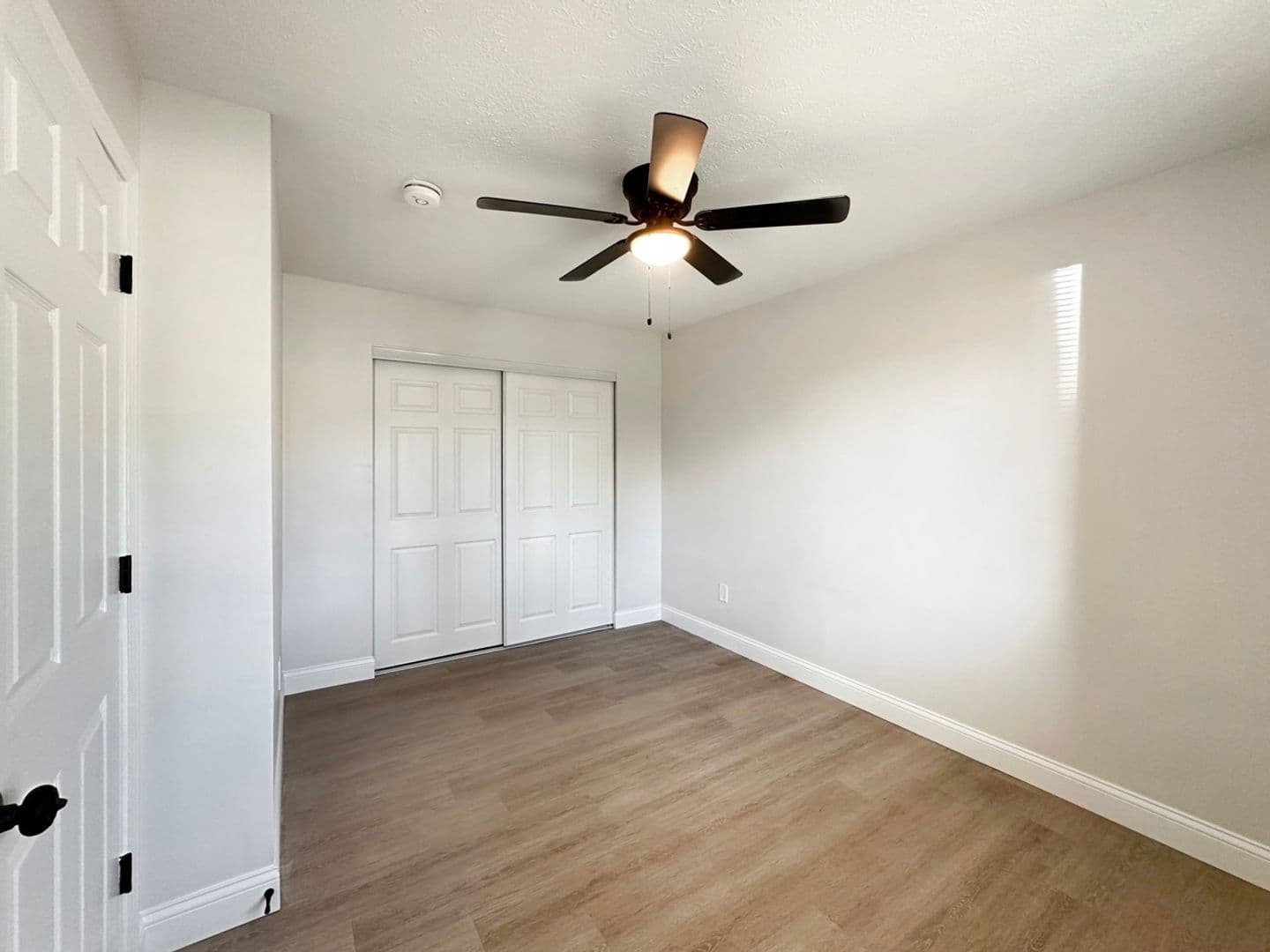 Newburgh House: 4154 Bell Rd