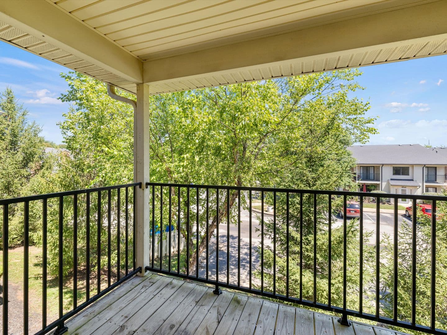 Newburgh House: 4152 Bell Road