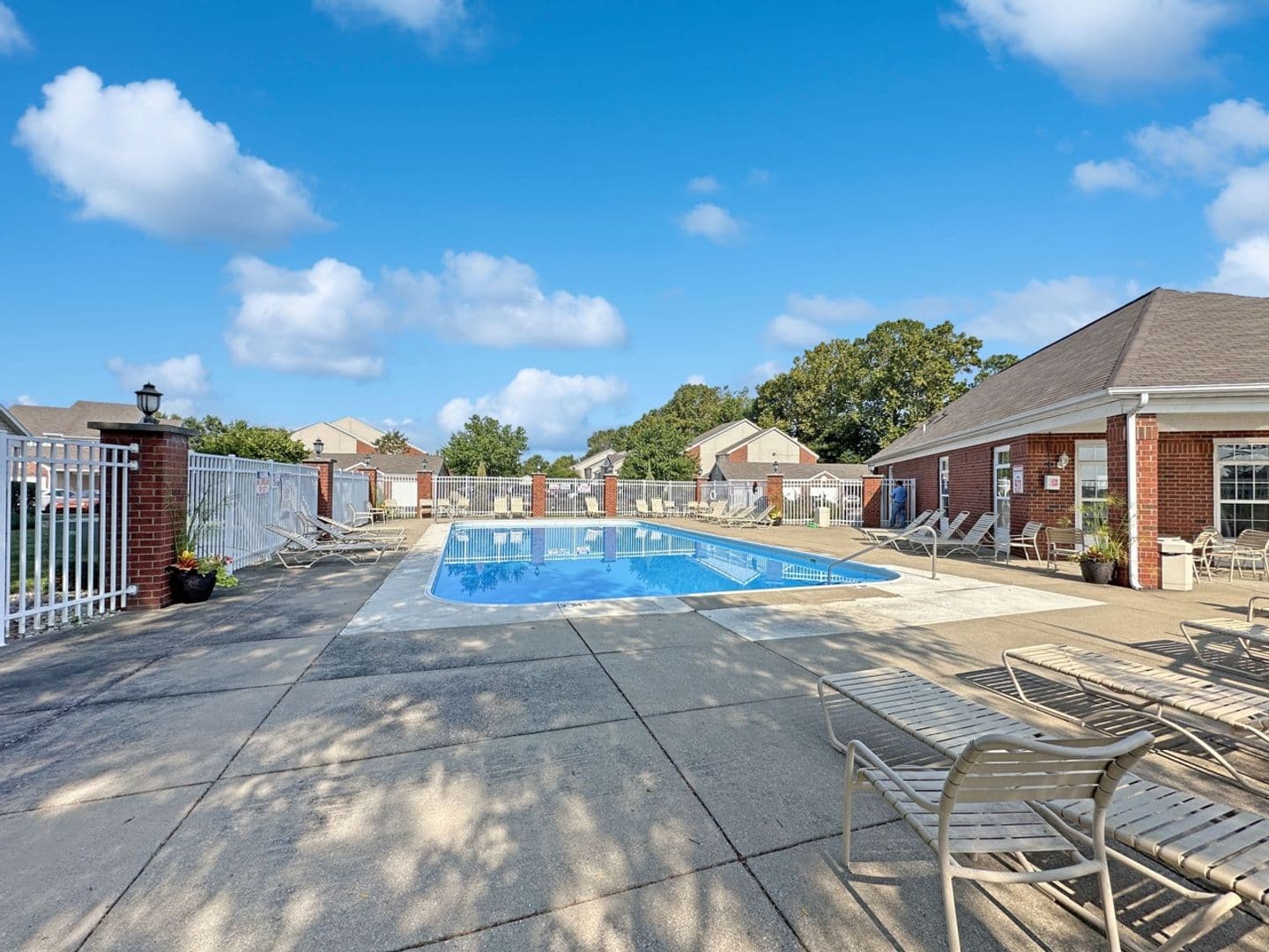 Evansville House: 400 Beachfront Drive