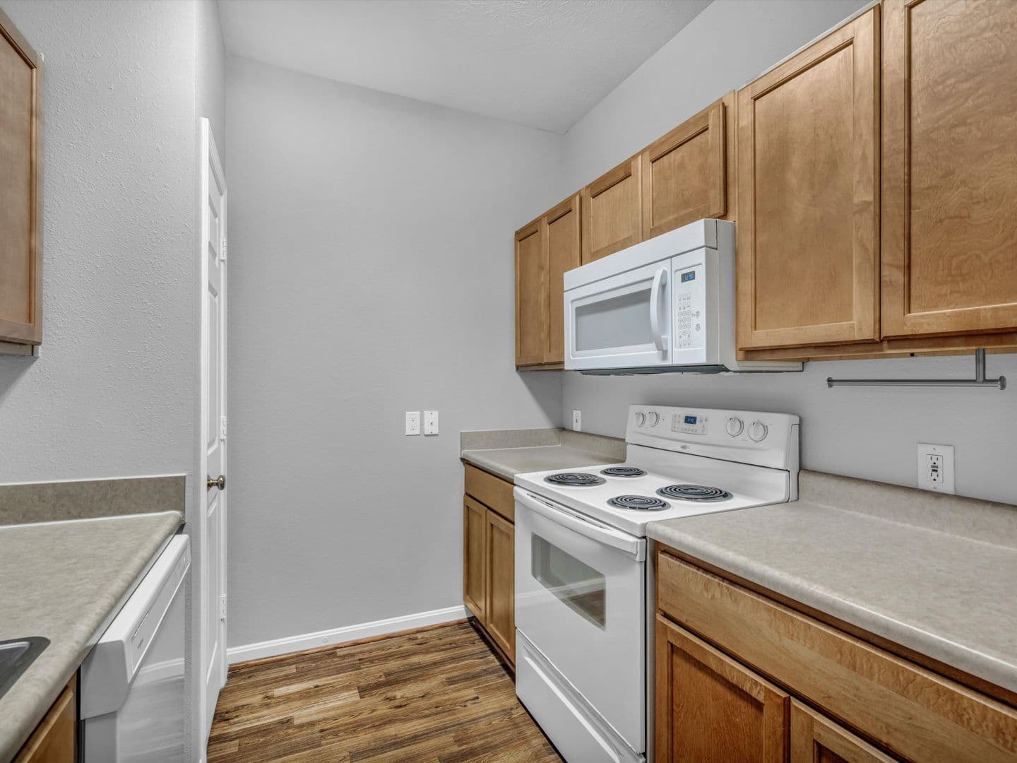 Newburgh House: 8584 Lincoln Ave