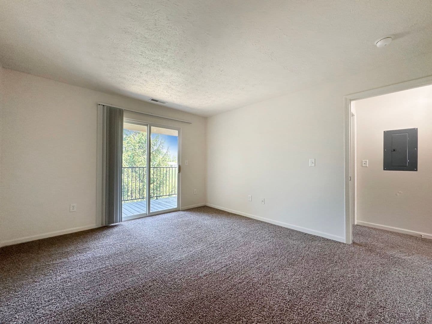 Adrian House: 174 Sand Creek Highway