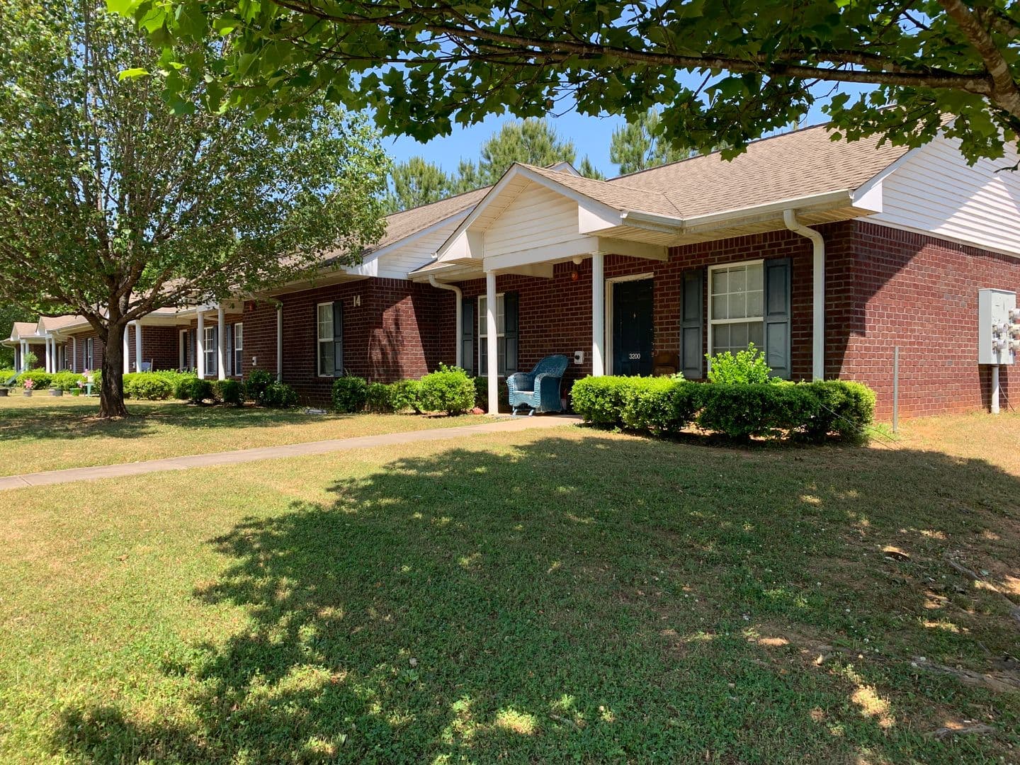 Montevallo House: 1637 Cobblestone Lane