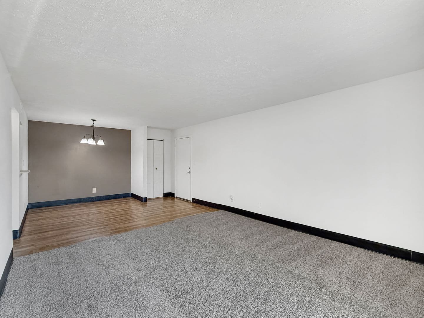 Evansville House: 5560 East Virginia Street