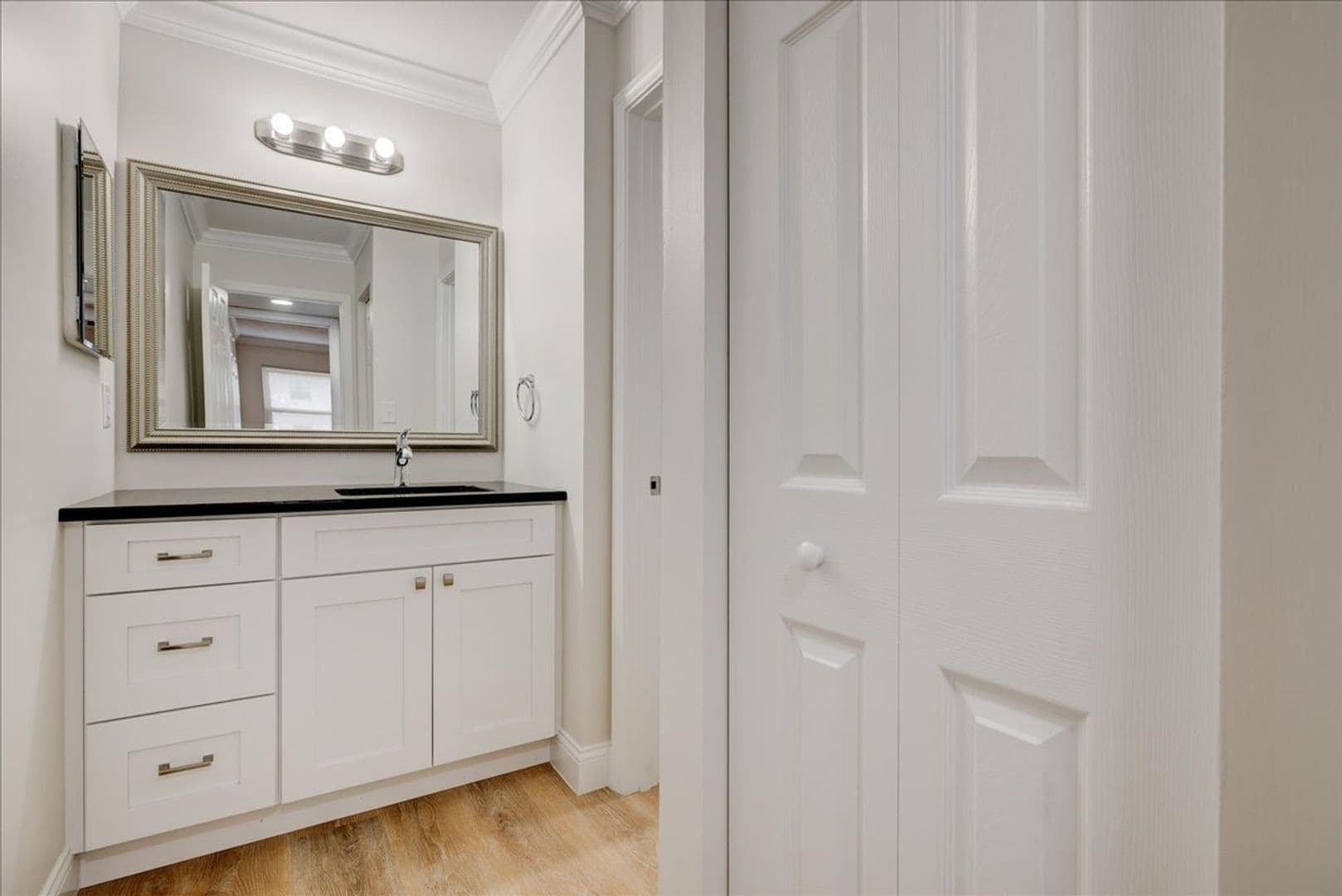 Evansville Apartment: 600 Nomandy Drive