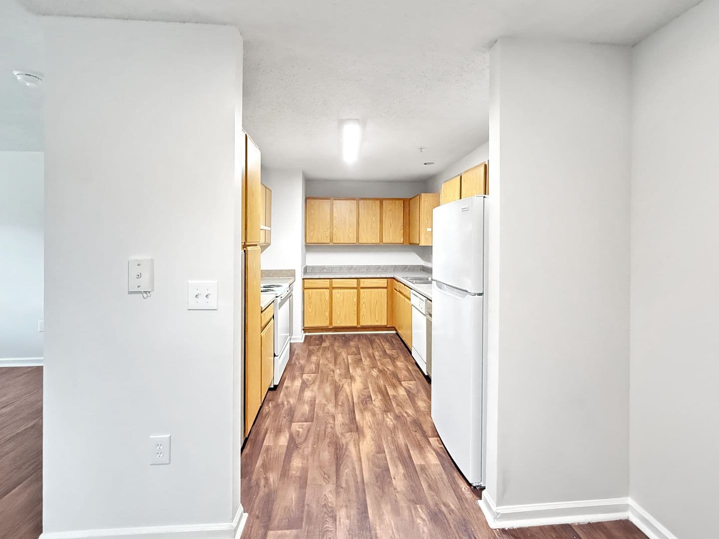 Montevallo House: 1637 Cobblestone Lane