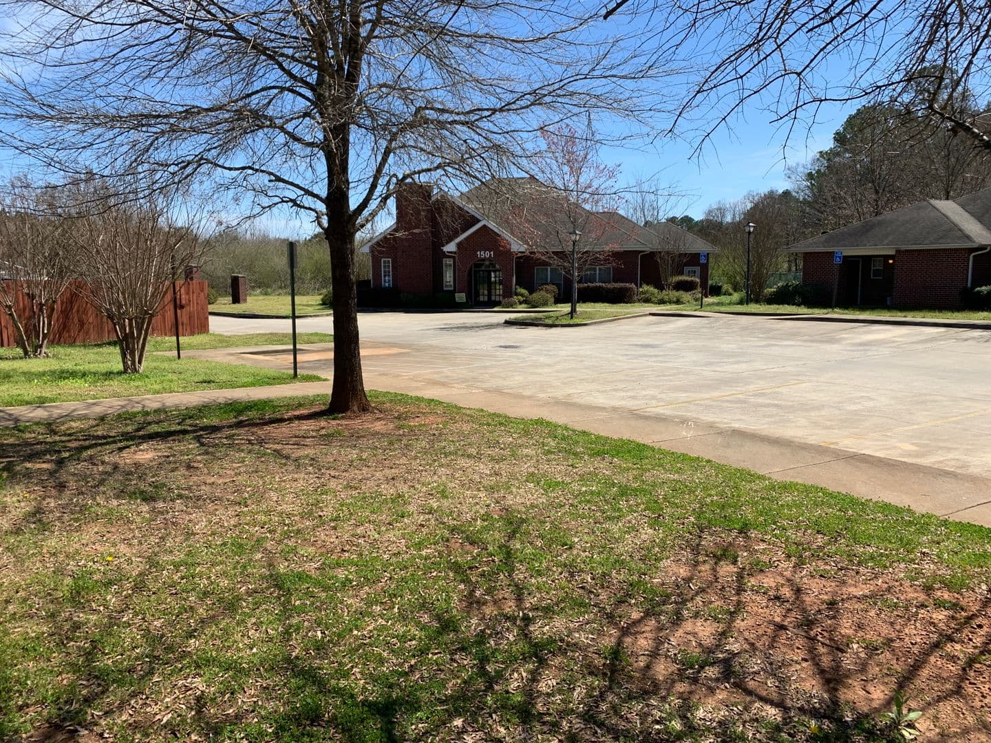 Montevallo House: 1635 Cobblestone Lane