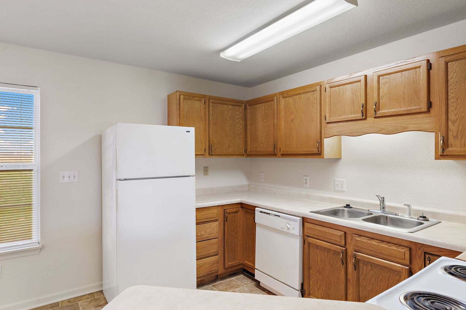 Indianapolis House: 6010 Castleford Dr