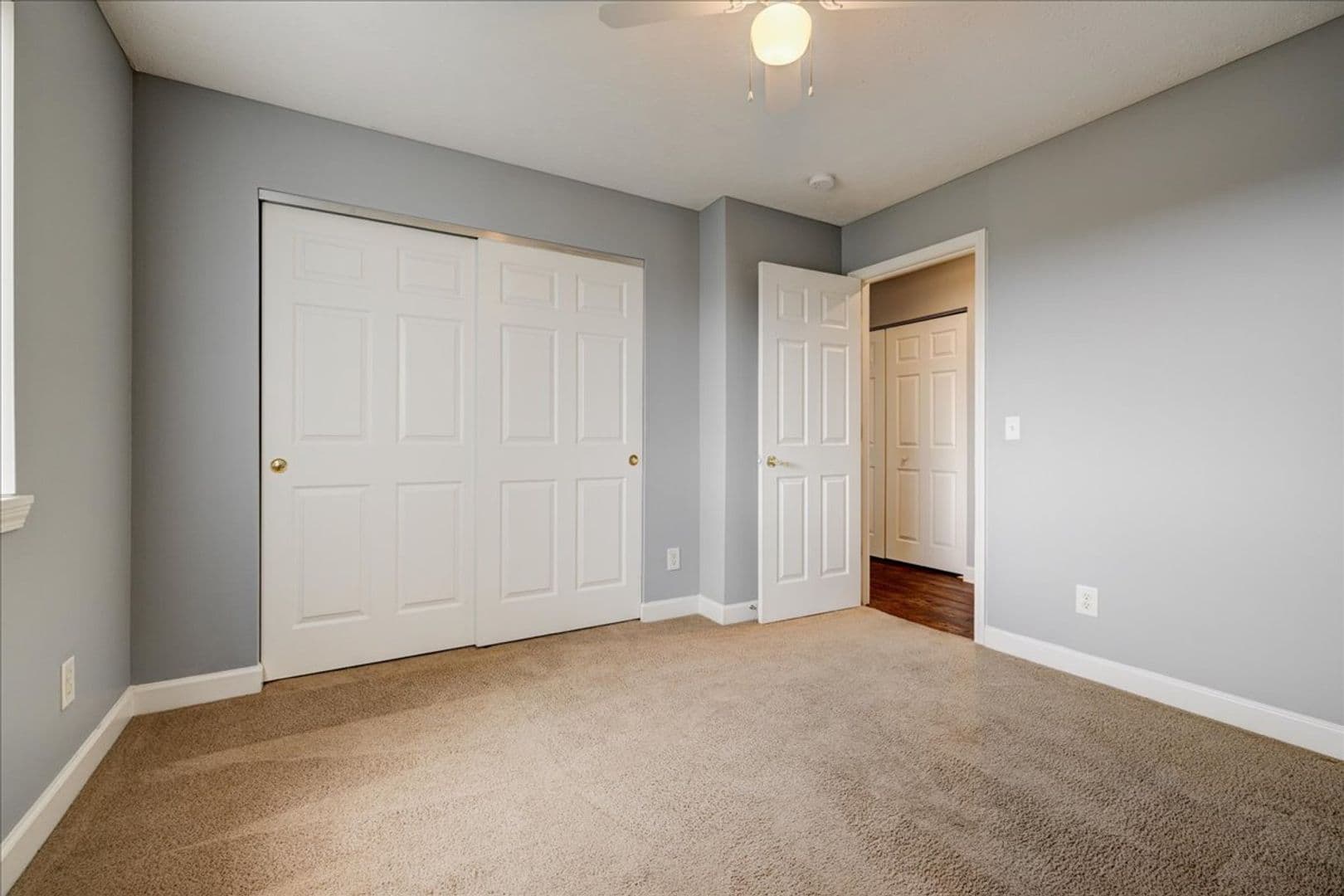 Evansville House: 7937 Circle Front Drive