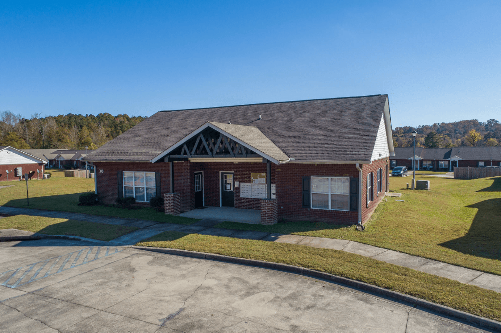 Pell City House: 311 7th Ct N