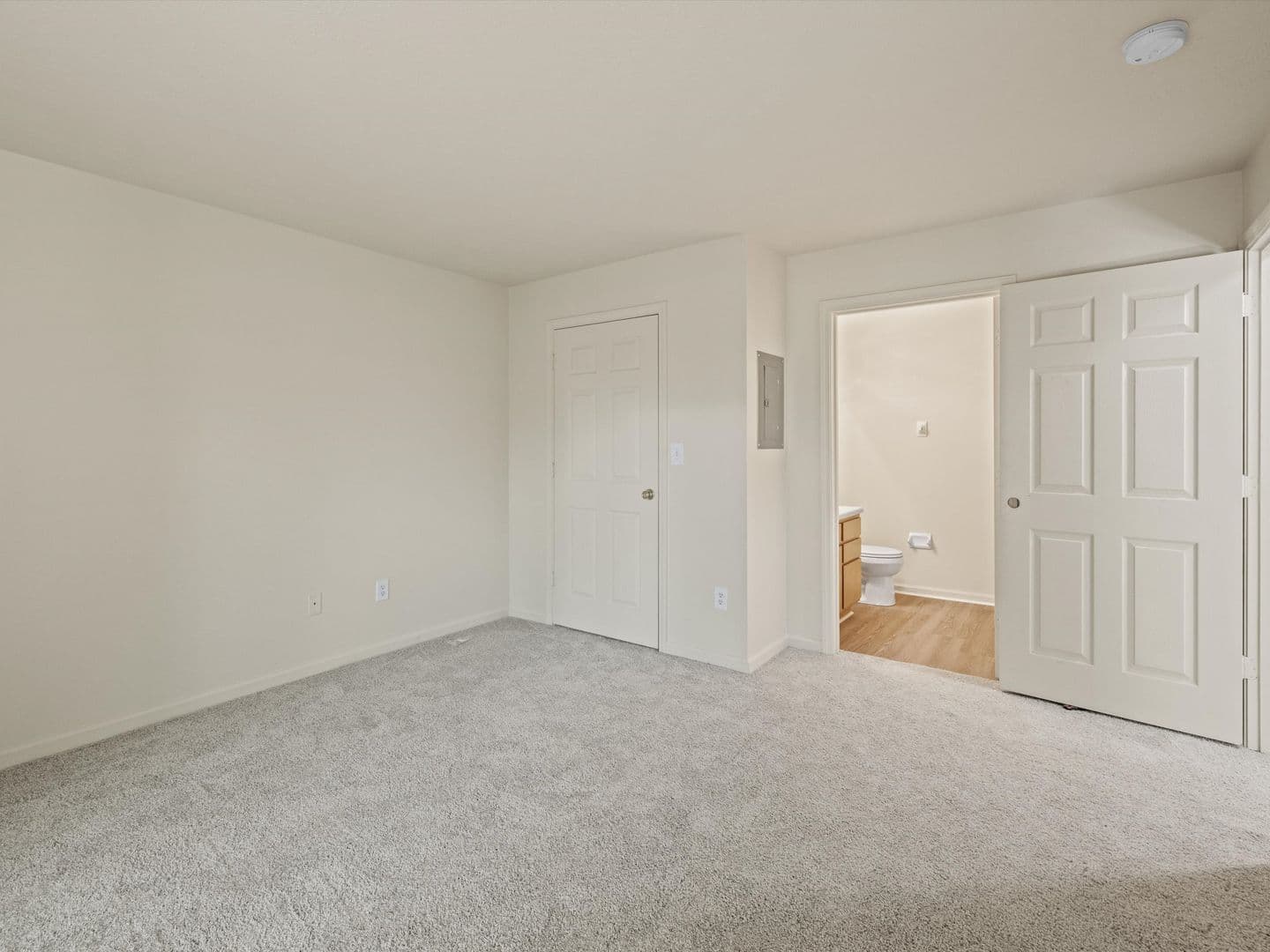 Crawfordsville House: 103 Aspen Dr