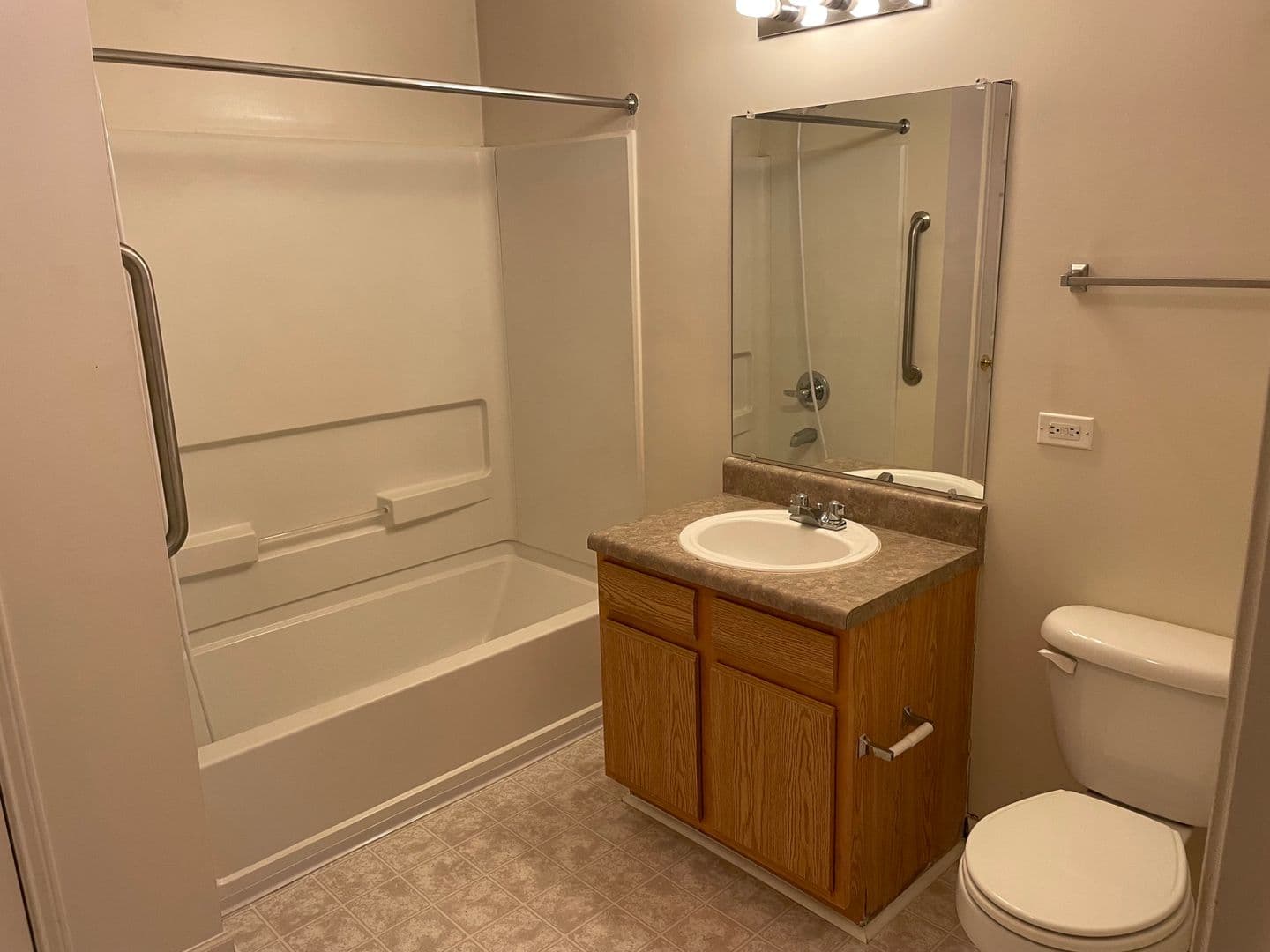 Montevallo House: 1635 Cobblestone Lane