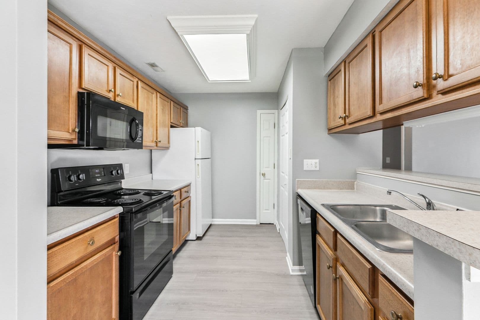 Greensburg House: 2303 N Broadway Street