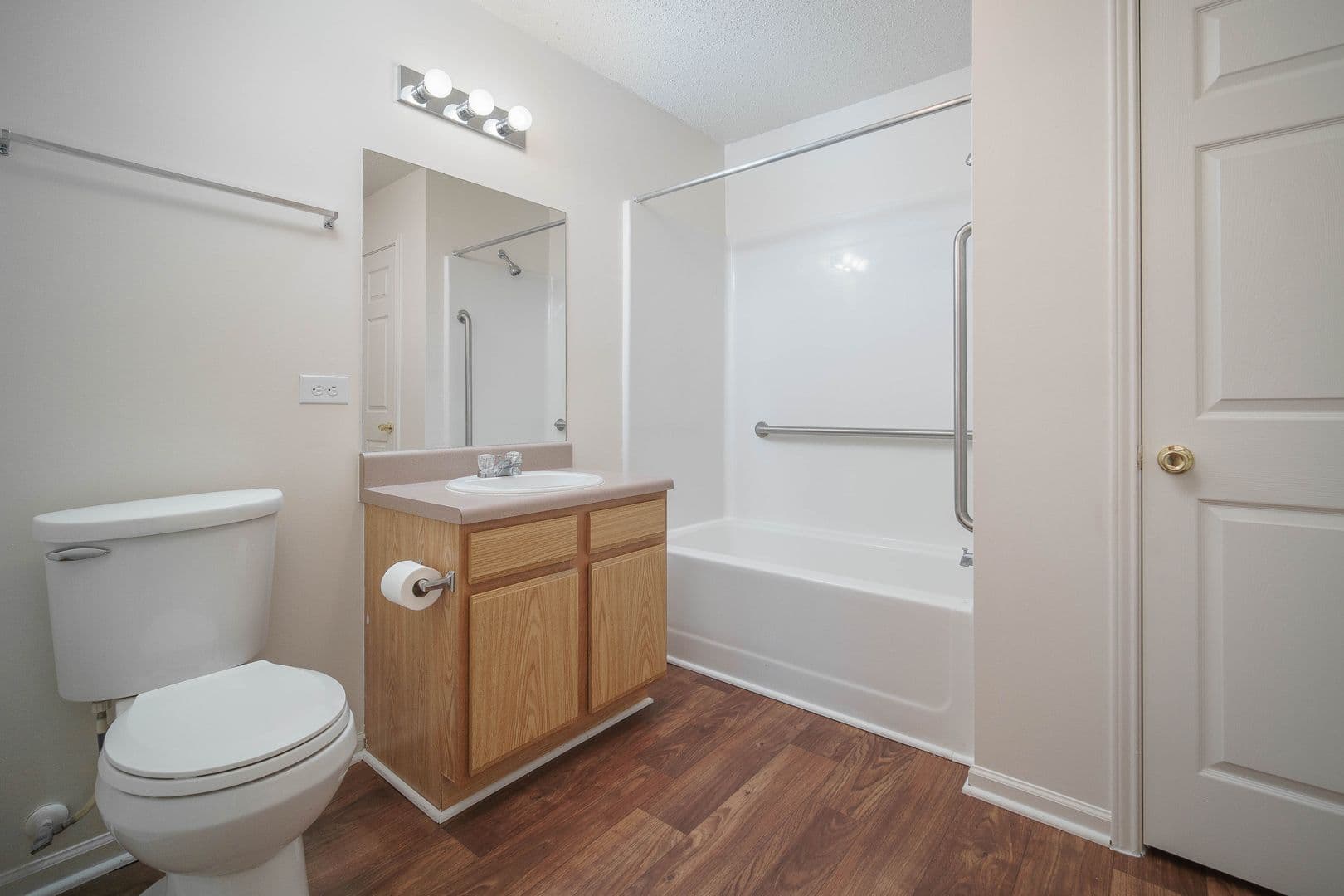 Hartselle Townhome: 706 Midway Street NW