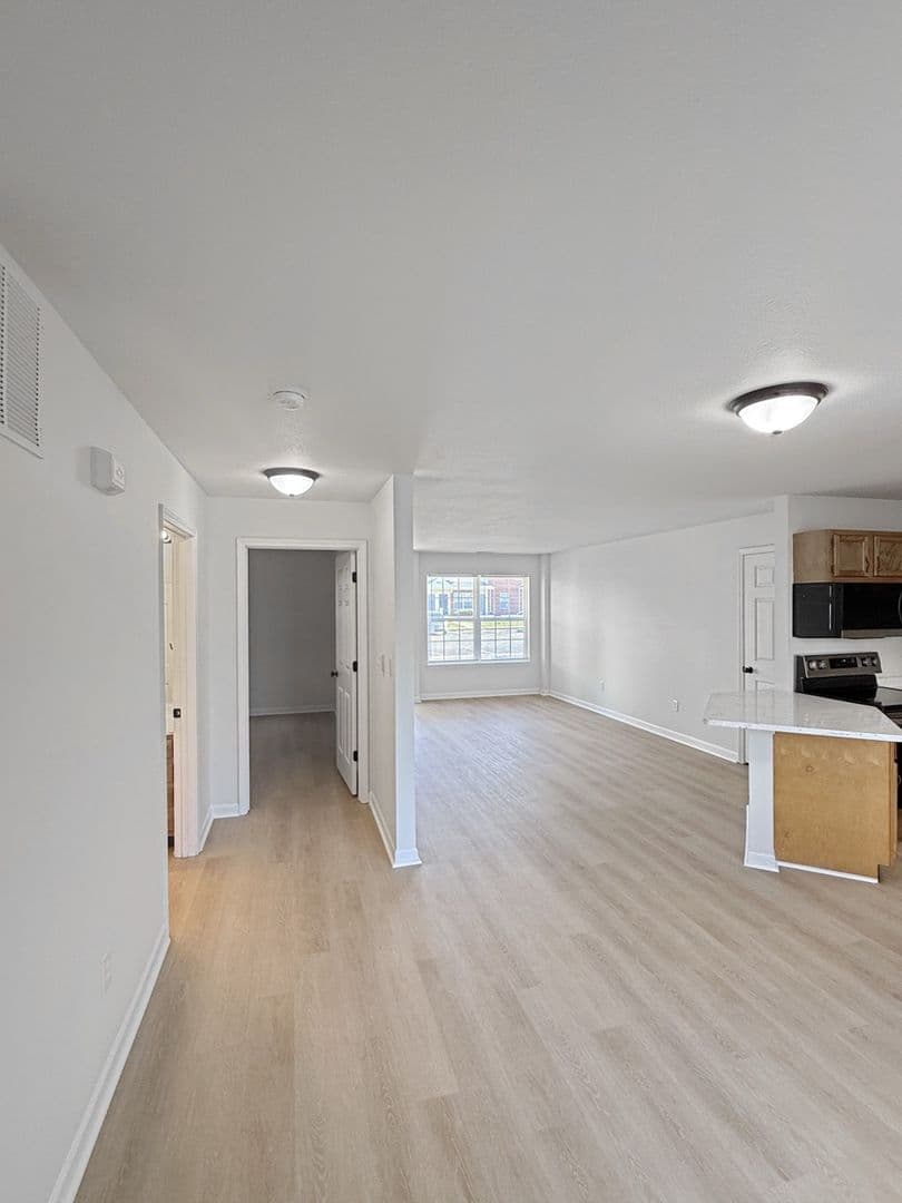 Indianapolis House: 6012 Castleford Dr