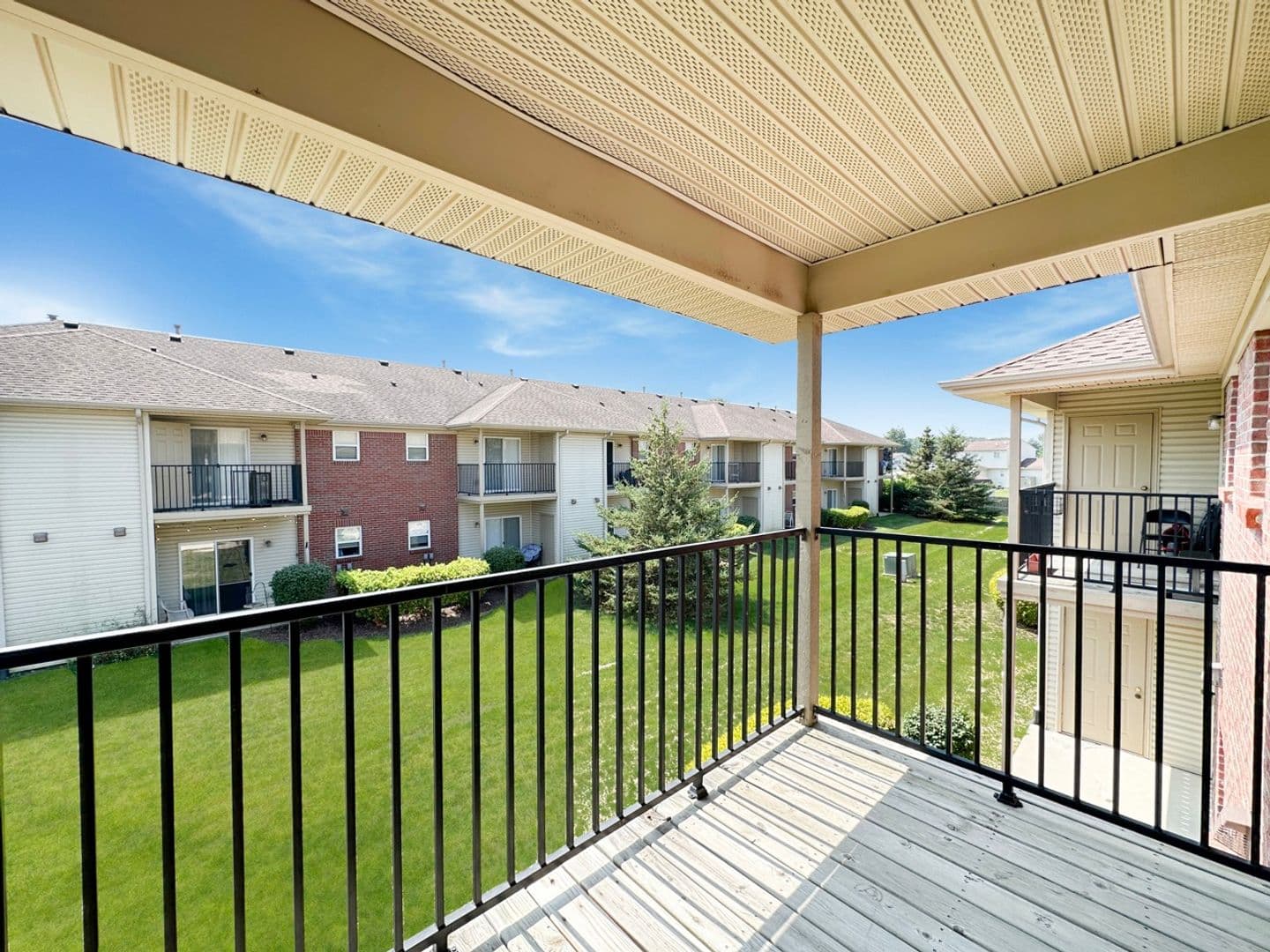 Adrian House: 172 Sand Creek Highway