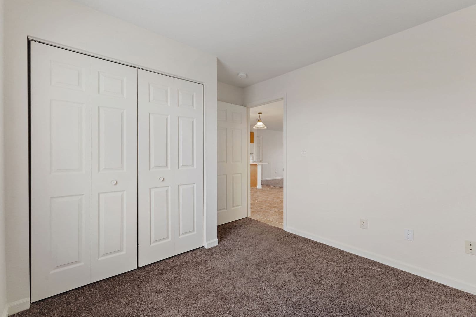 Indianapolis House: 6010 Castleford Dr