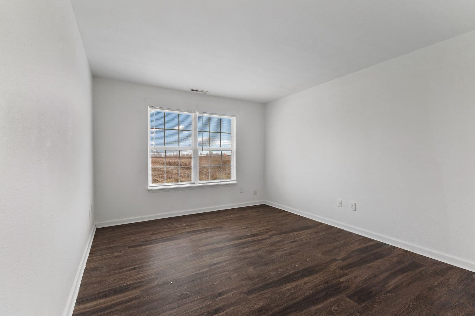 Greensburg House: 1306 E Liberty Circle