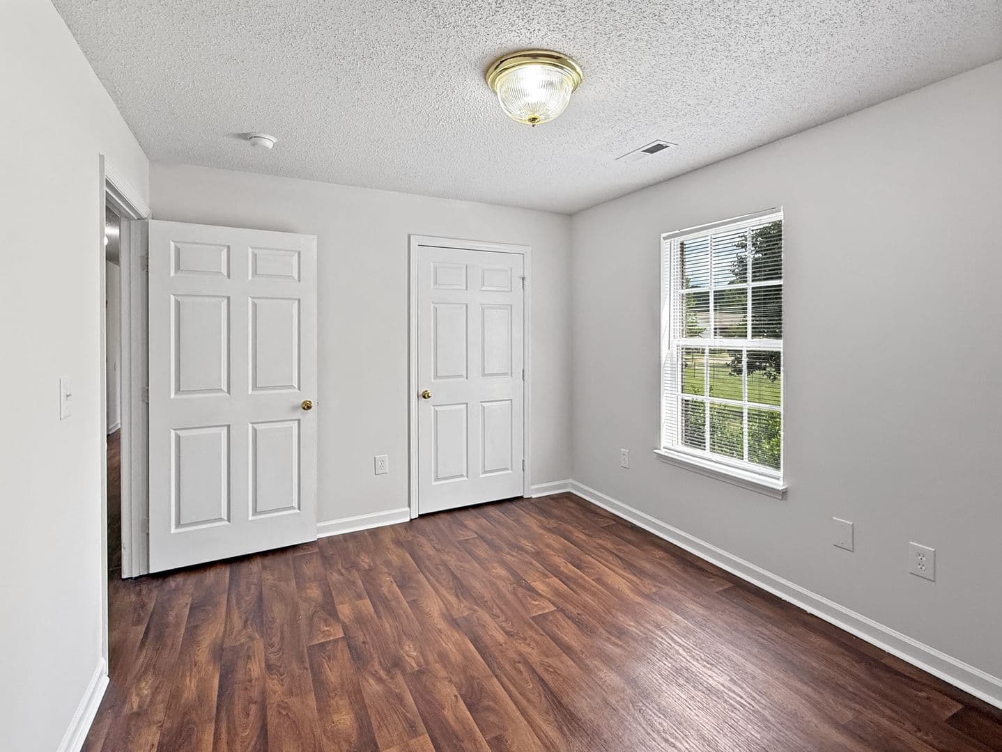 Montevallo House: 1637 Cobblestone Lane