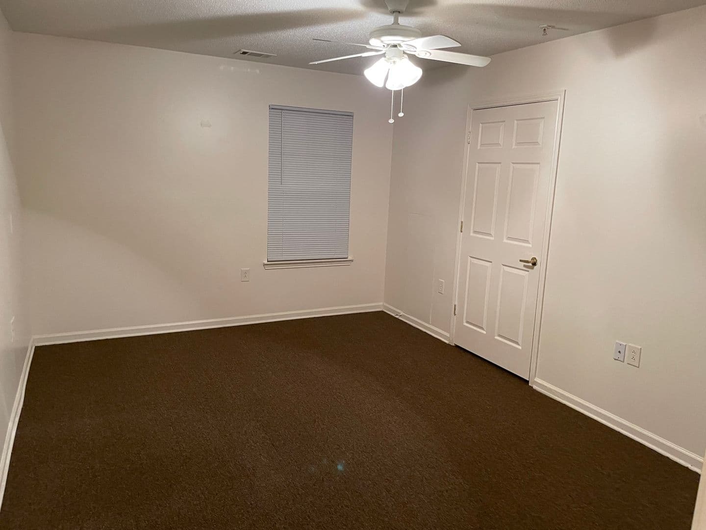 Montevallo House: 1635 Cobblestone Lane