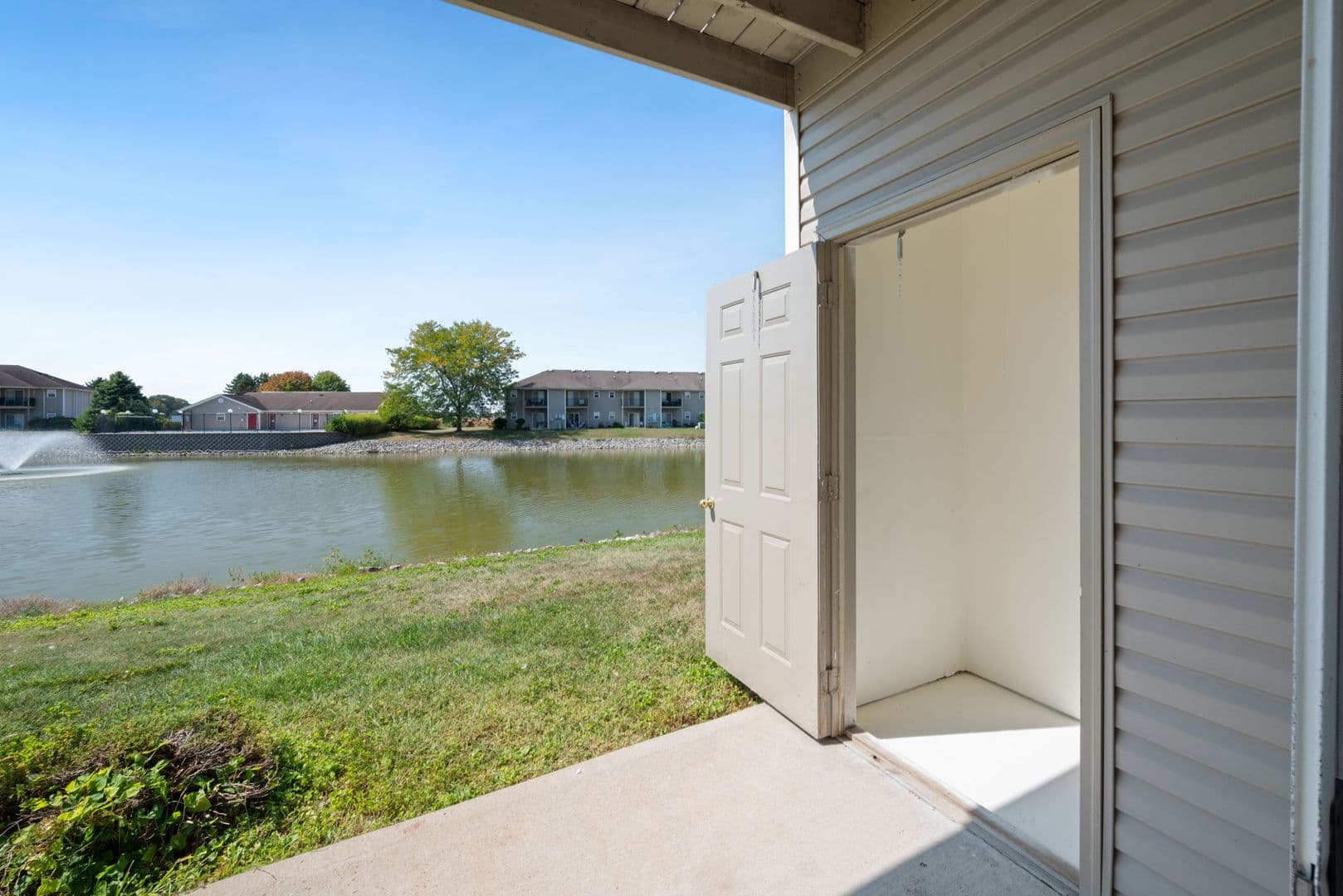 Crawfordsville House: 102 Aspen Drive