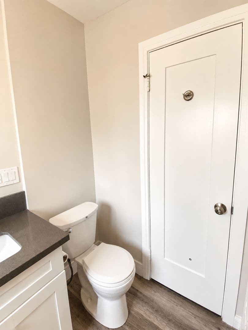 Pasadena Apartment: 88 S.Allen Ave