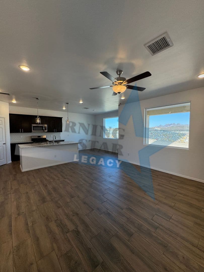 Las Cruces House: 4081 Pacific Loop
