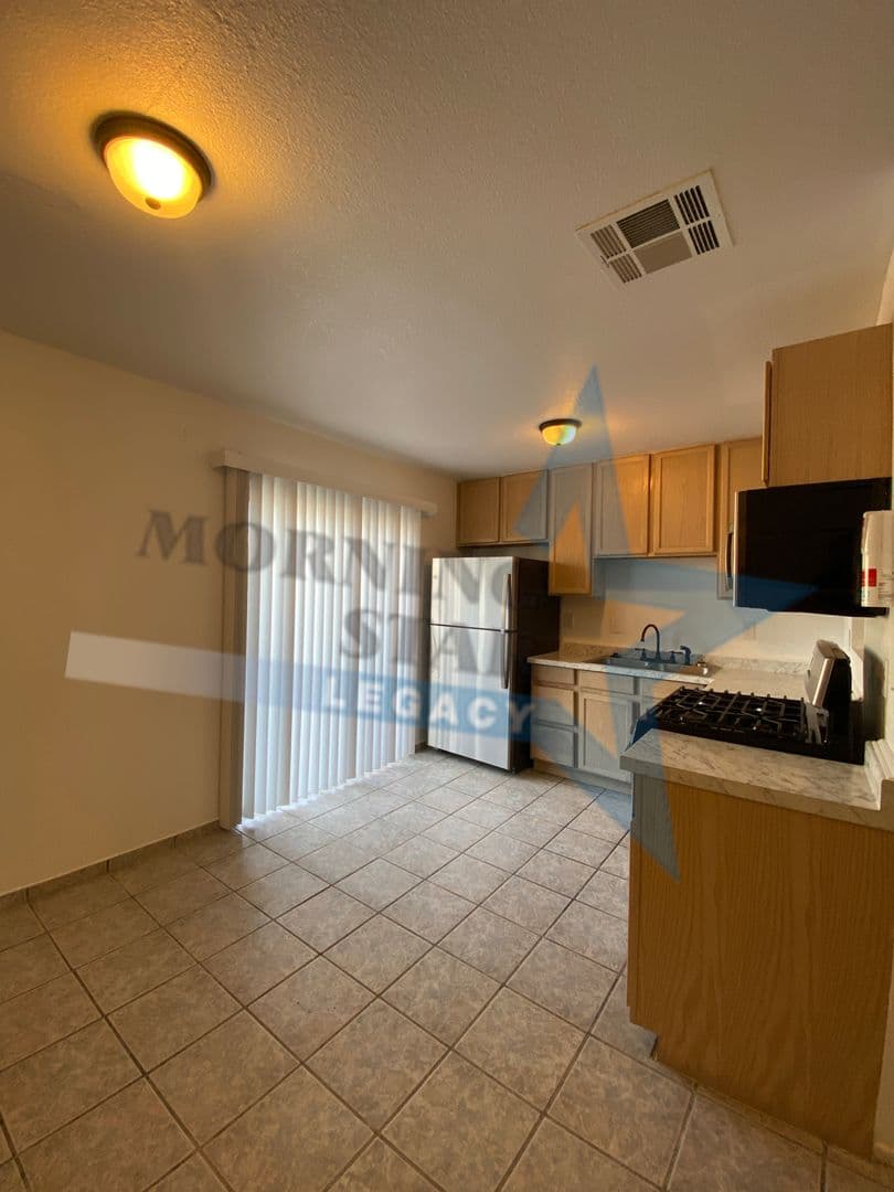 Las Cruces Apartment: 2200 Stern Drive