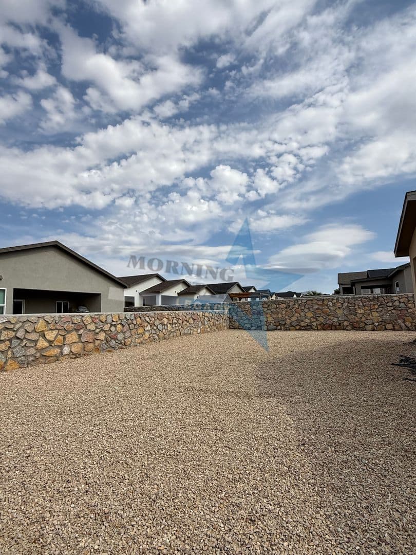 Las Cruces House: 4081 Pacific Loop