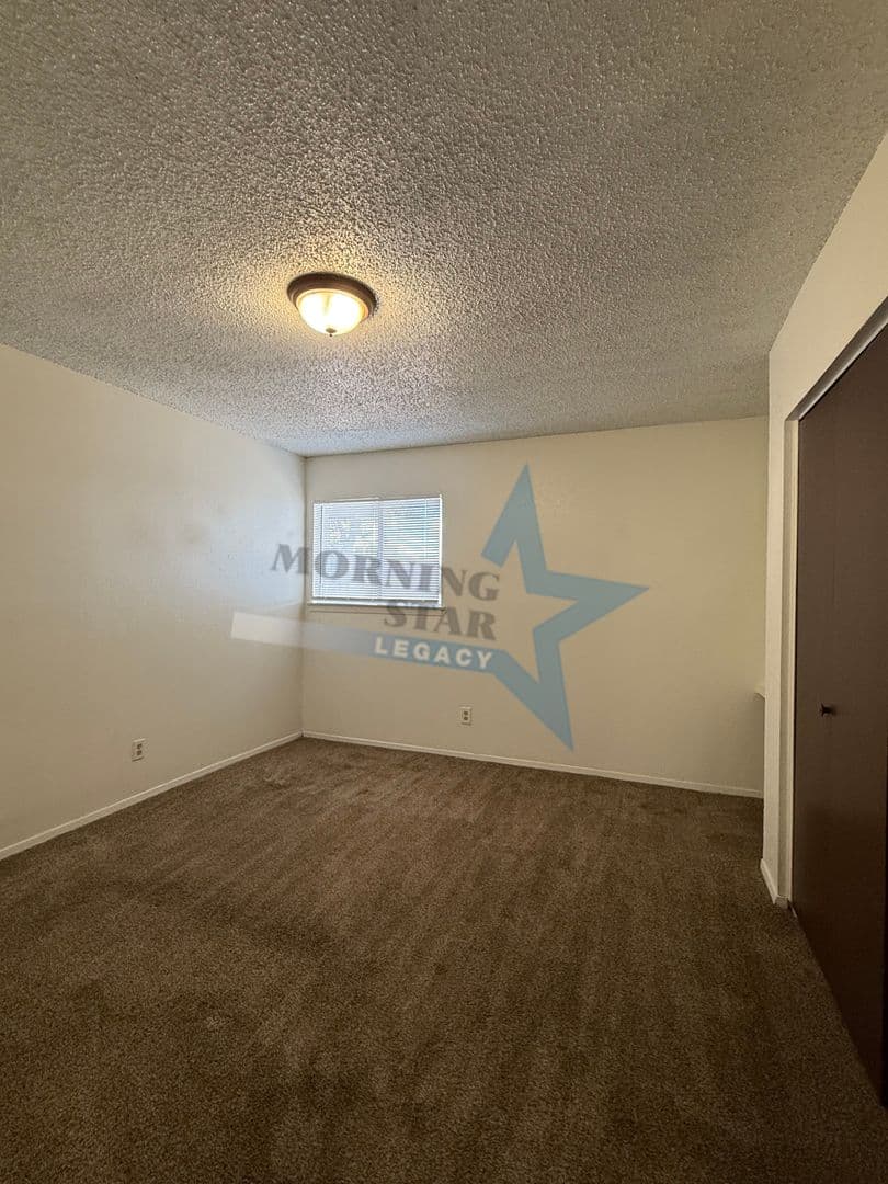 Las Cruces Apartment: 505 W Griggs