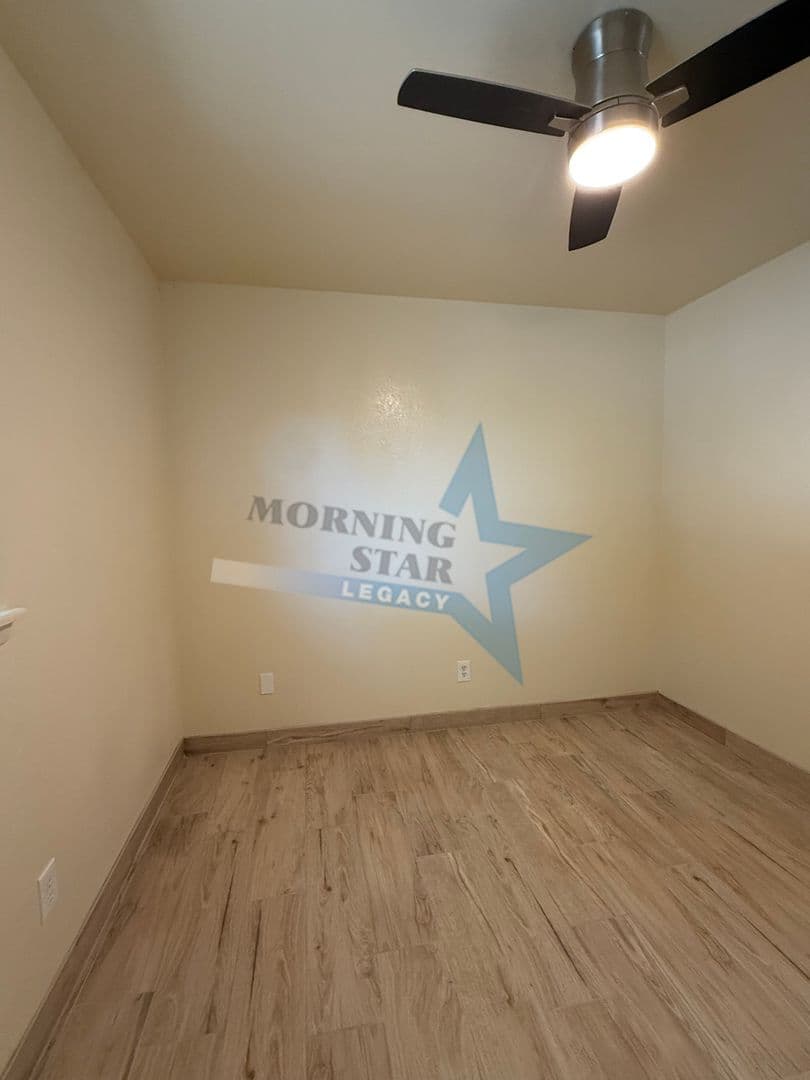 Las Cruces House: 1954 Redwood St