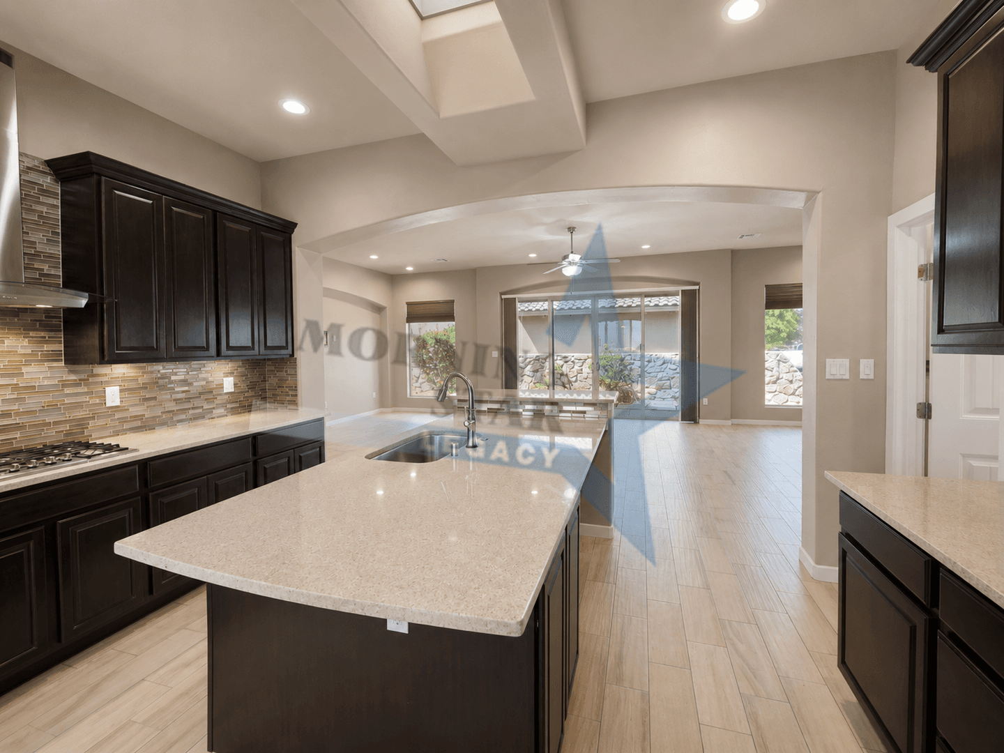Las Cruces House: 1415 San Bonafacio