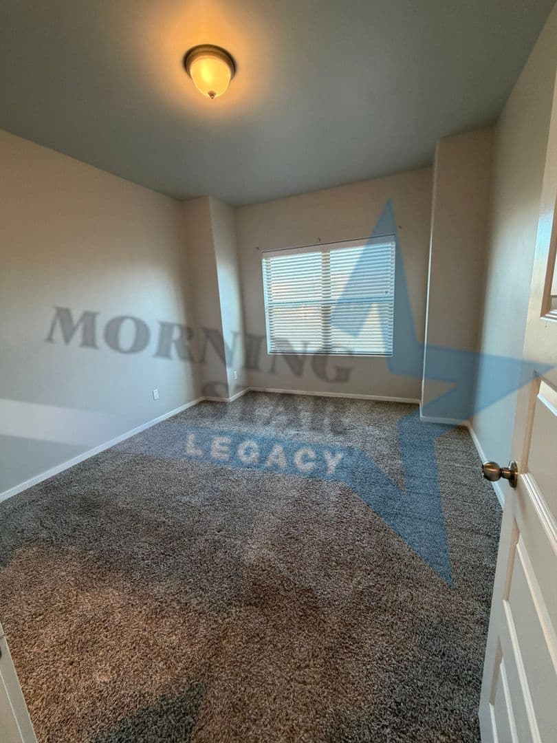 Las Cruces House: 3966 Caspian Rd