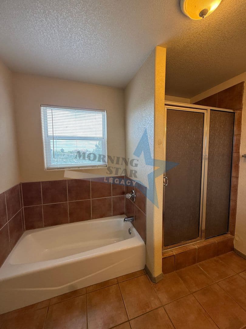 Las Cruces House: 3187 Athenian Way
