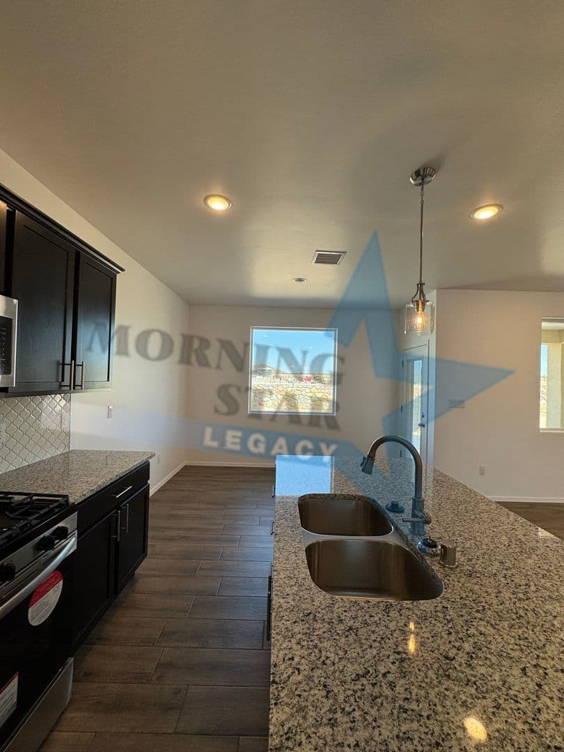 Las Cruces House: 4081 Pacific Loop