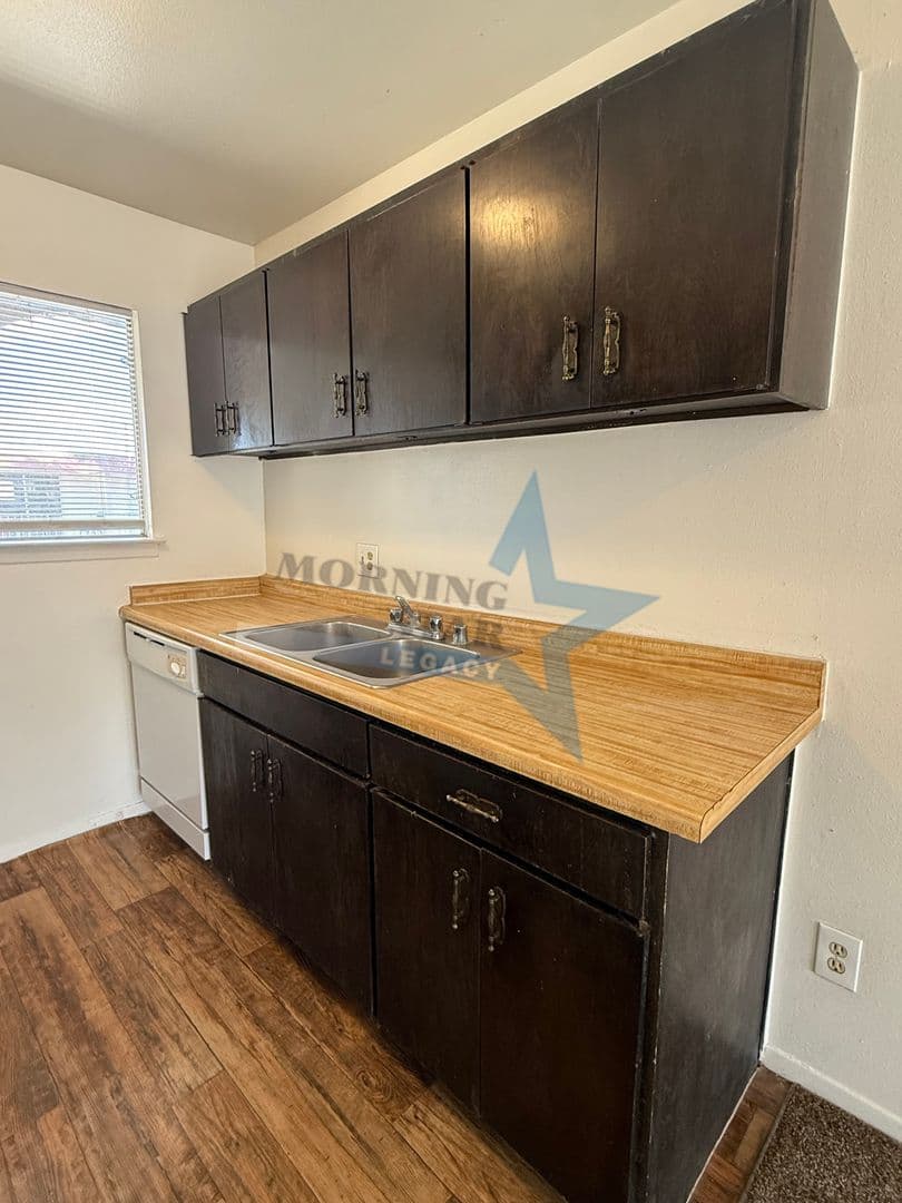Las Cruces Apartment: 505 W Griggs