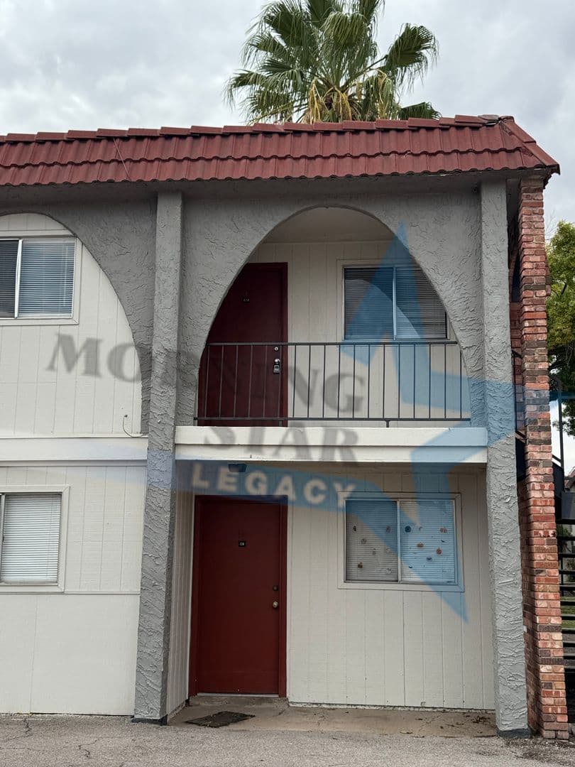 Las Cruces Apartment: 505 W Griggs