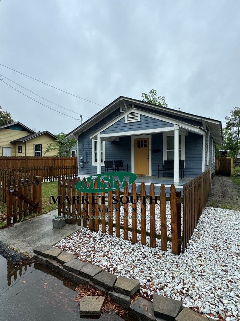 Savannah House: 7 W. 53rd Street