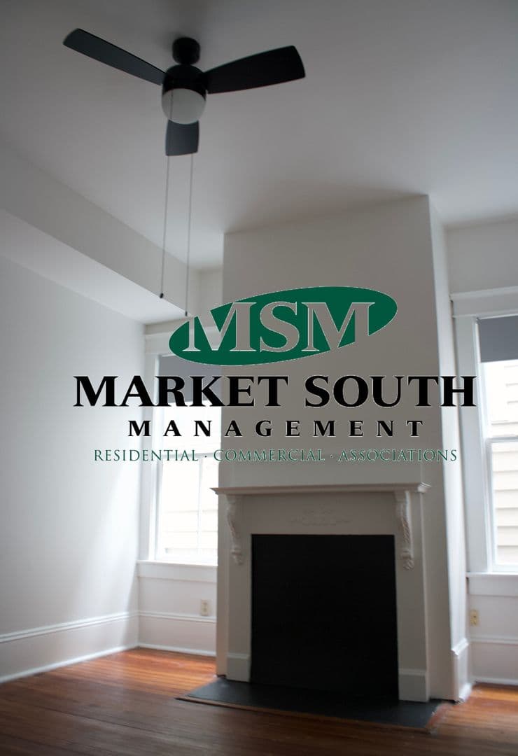 Savannah Apartment: 106 E. Bolton Street