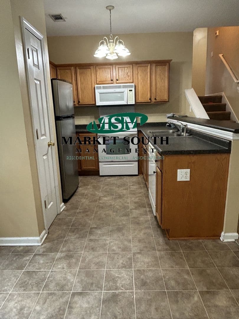 Savannah House: 36 Orchid Lane