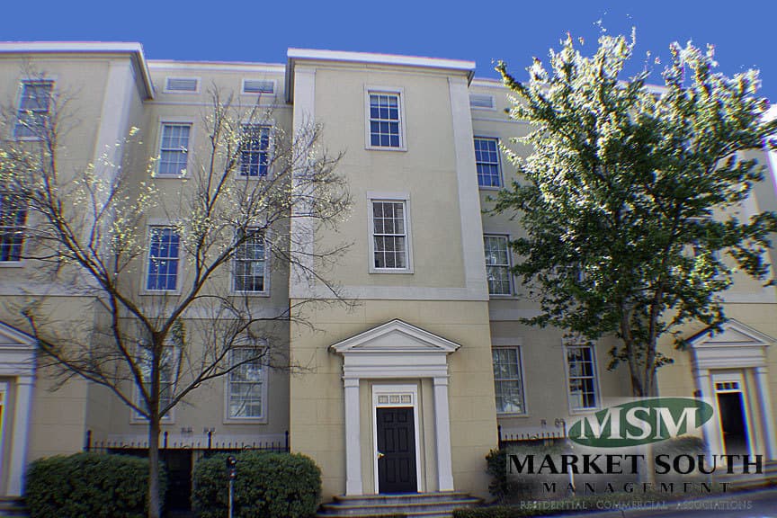 Savannah House: 335 W. Charlton Street