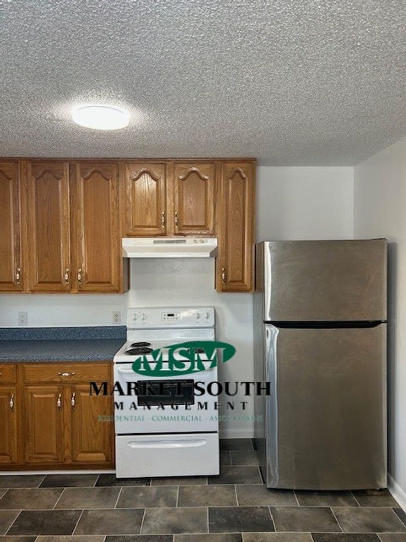 Savannah House: 3508 Haslam Avenue