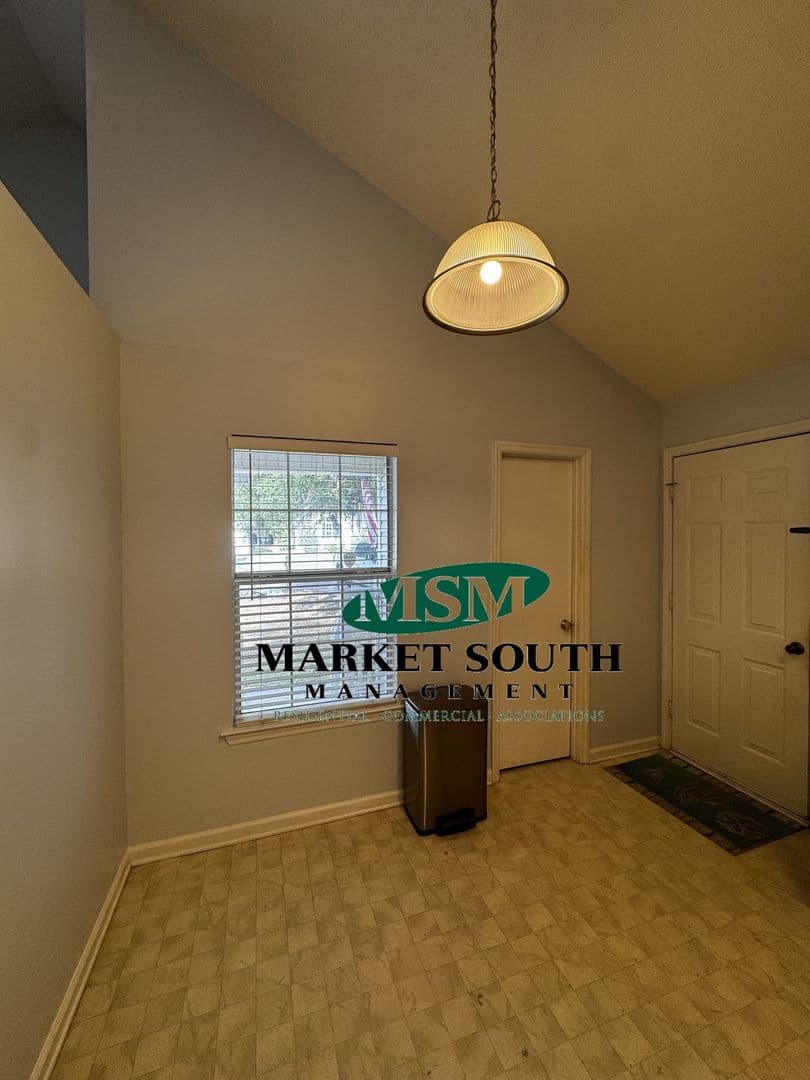 Savannah House: 212 Sugar Mill Drive