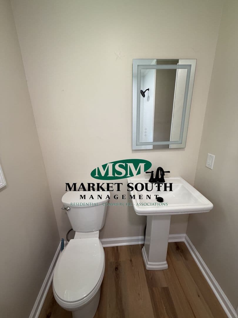 Savannah House: 2318 Florida Avenue