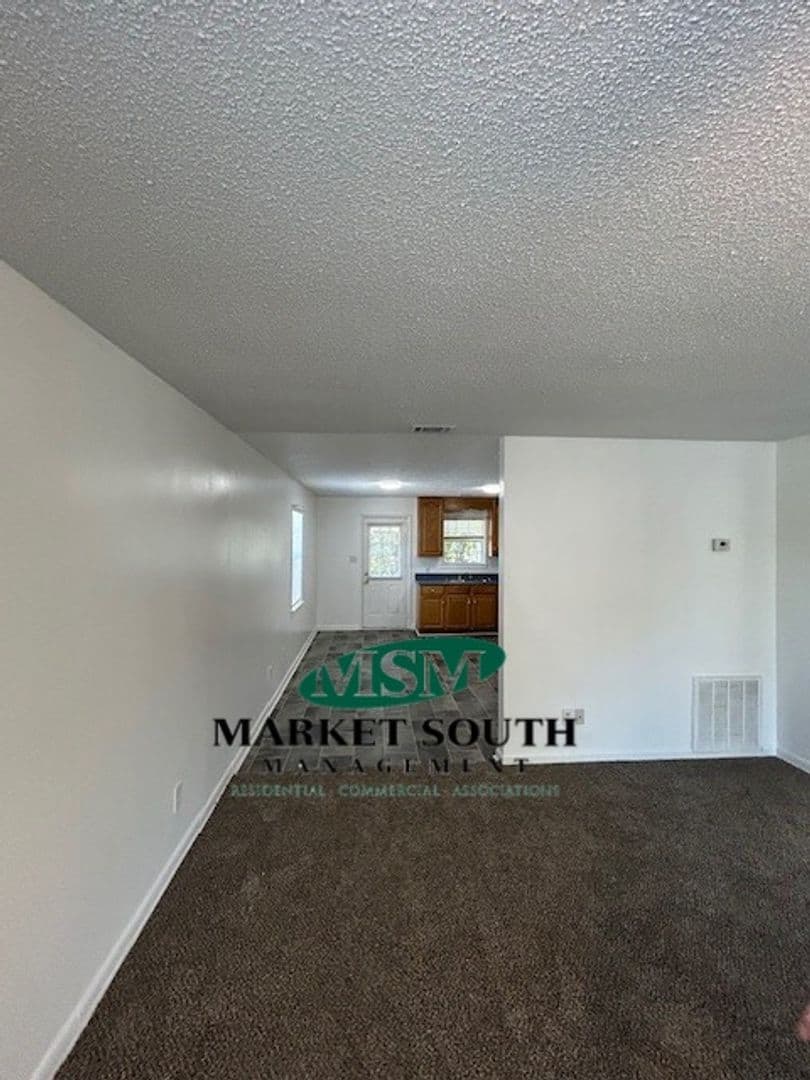 Savannah House: 3508 Haslam Avenue