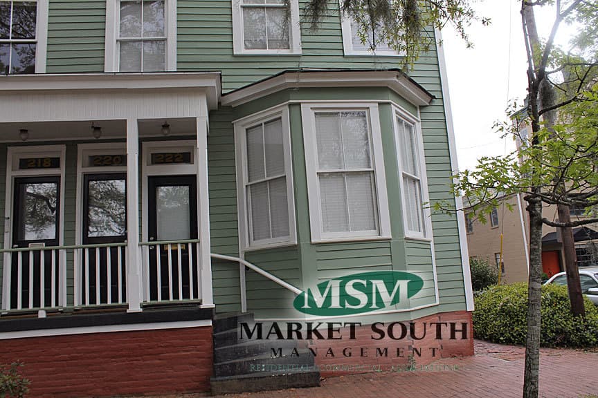 Savannah House: 222 Houston Street