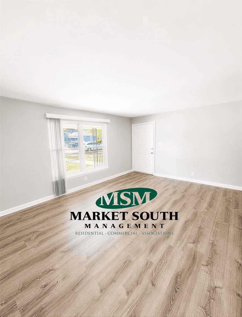 Savannah Apartment: 4 W. 53rd Street #1